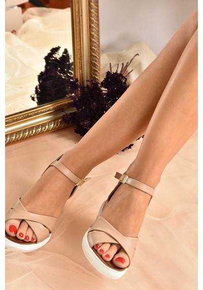 Fox Shoes Ten Kadın Dolgu Topuklu Ayakkabı K674305009