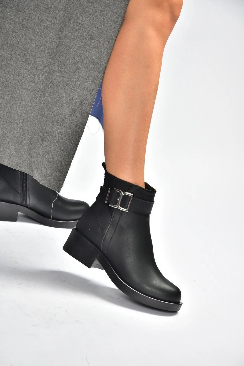 Fox Shoes V674121109 Siyah Alçak Topuklu Kadın Bot Siyah-Suni Deri