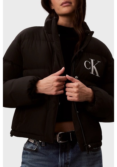 Calvin Klein Logolu Kuş Tüyü Dolgulu Dik Yaka Şişme Mont Lv047h507gub1 Kadın Mont Lv047h507g Ub1 Siyah