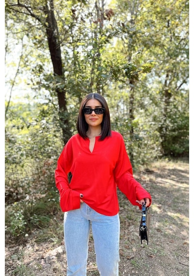 WeShaya Kadın Kırmızı Uzun Kol, Duble Manşet, Yırtmaçlı Yaka, Salaş Sweatshirt Bluz Kırmızı WeShaya Kadın Kırmızı Uzun Kol, Duble Manşet, Yırtmaçlı Yaka, Salaş Sweatshirt Bluz Kırmızı