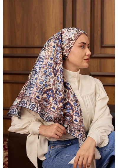 Silk Home Twill İpek Eşarp Krem Lacivert Desenli Tok Duruşlu Kaymaz 90x90 Çok Renkli