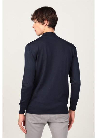 Tudors Slim Fit Dar Kesim Yarım Balıkçı Yaka Düz Erkek Kazak-13639 Lacivert