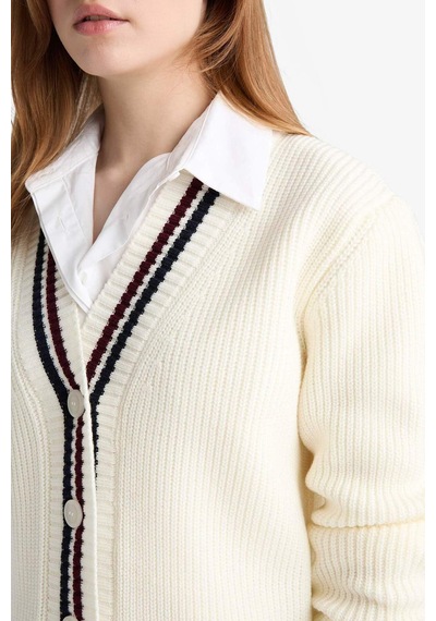 Defacto Regular Fit V Yaka Düğmeli Hırka D5030ax25auer99 Ekru