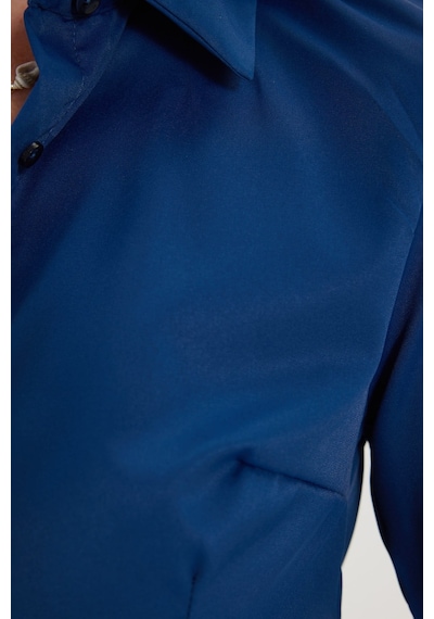 Tudors Kadın Slim Fit Dar Kesim Pensli Vücuda Oturan Klasik Yaka Uzun Kollu Likralı Lacivert Gömlek-40362