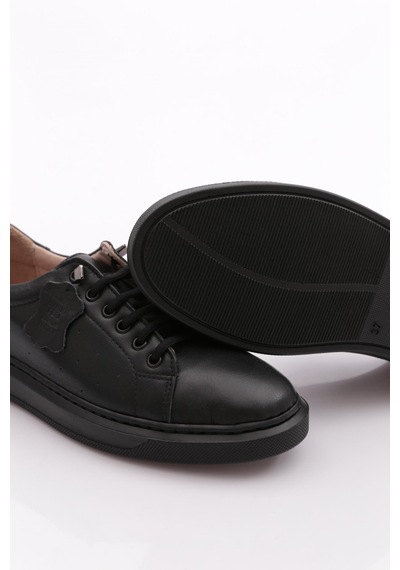 Dgn P64 Kadin Bağcikli Düz Taban Sneaker Ayakkabi Siyah