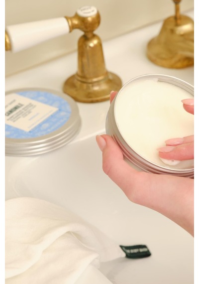The Body Shop Camomile Butter Papatya Özlü Makyaj Temizleme Yağı 90 Ml
