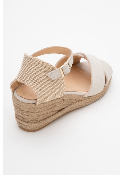 Luvishoes Luvi Shoes Miria Bej Süet Hakiki Deri Çapraz Bantlı Kadın Dolgu Topuklu Sandalet Süet Bej Luvishoes Luvi Shoes Miria Bej Süet Hakiki Deri Çapraz Bantlı Kadın Dolgu Topuklu Sandalet Süet Bej