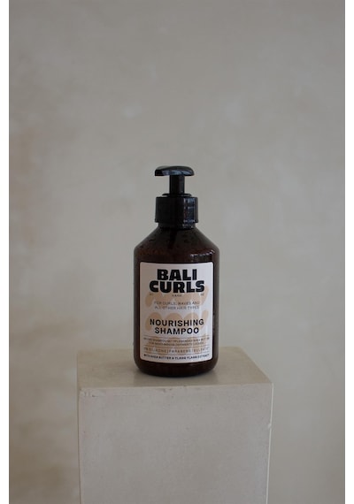 Bali Curls Kıvırcık Saçlar İçin Besleyici Şampuan 250 ML