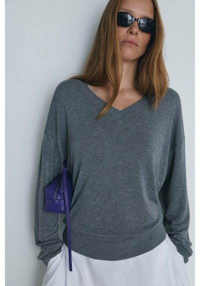Suud Collection Gri V Yaka İnce Triko Kazak