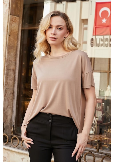 Jument Kadın Modal Penye Geniş Sıfır Yaka Düşük Omuzlu Yanları Yırtmaçlı Bluz -camel CAMEL Jument Kadın Modal Penye Geniş Sıfır Yaka Düşük Omuzlu Yanları Yırtmaçlı Bluz -camel CAMEL