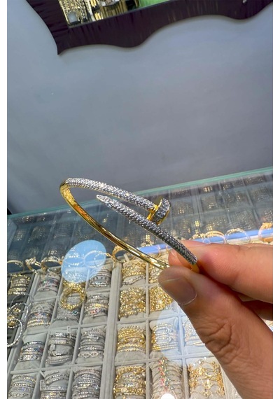 Zirkon Taşlı İki 14 K İki Renkli Gold Beyaz Kelepçe