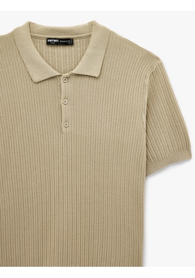 Koton Regular Fit Dokulu Pamuklu Düğmeli Polo Yaka Kısa Kollu Triko Tişört Deve Tüyü 6sam70015ht Taba Koton Regular Fit Dokulu Pamuklu Düğmeli Polo Yaka Kısa Kollu Triko Tişört Deve Tüyü 6sam70015ht Taba