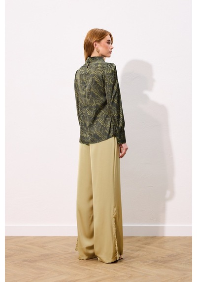 Sateen Drape Detaylı Desenli Bluz - Yeşil-136746 Yeşil