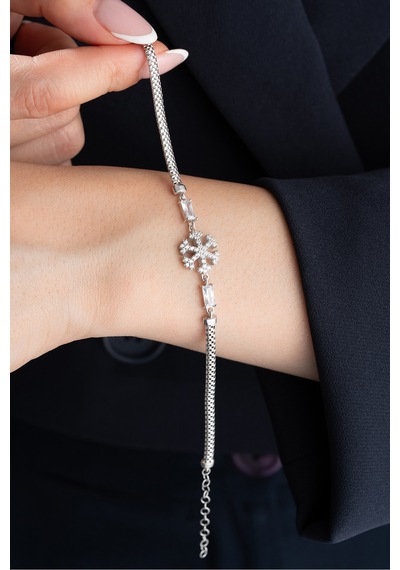 Çekirdekjewelry Minimal Kar Tanesi Detaylı Taşlı 925 Ayar Gümüş Bileklik Gri