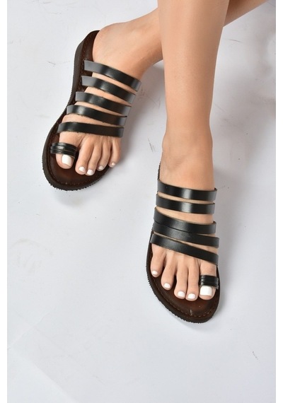 Fox Shoes Siyah Hakiki Deri Kadın Sandalet K374680203 Fox Shoes Siyah Hakiki Deri Kadın Sandalet K374680203