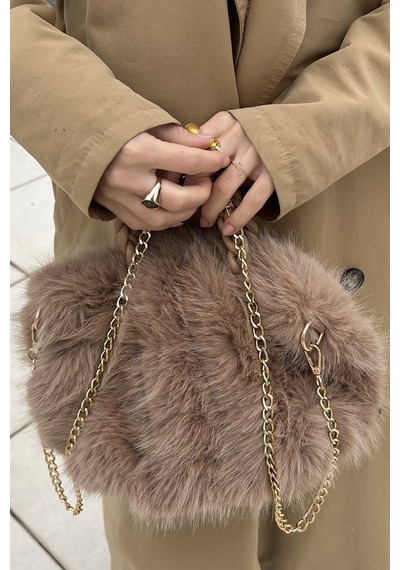 Mollycrush Kadın Camel Kürk Detaylı Zincirli Ve Örgü Saplı El Ve Omuz Çantası Yumuşak Peluş Kışlık Şık Baget Camel