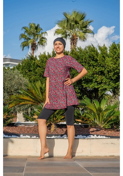 Ruko Maio Mirates Siyah Desenli Yarım Kol Büyük Beden Micro Su İtici Ve Çabuk Kuruyan Tesettür Mayo Ruko Maio Mirates Siyah Desenli Yarım Kol Büyük Beden Micro Su İtici Ve Çabuk Kuruyan Tesettür Mayo