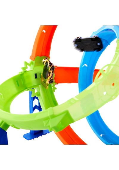 Hot Wheels Akrobasi Pistleri™ Dolambaçlı Hız Pisti™ JHK73