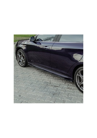 Alfa Romeo Giulietta Yan Marşpiyel 2010-2020 Uyumlu Yan Etek Piano Black Abs