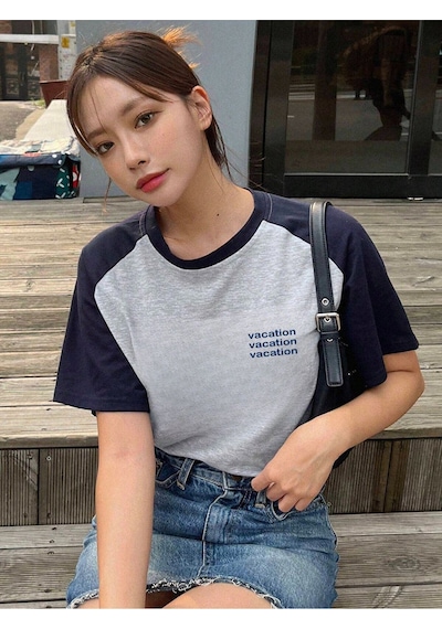 Vocation Parçalı Süprem T-shirt - Gri Lacivert Baskılı Oversize Bisiklet Yaka Kısa Kol Tişört Gri-lacivert Vocation Parçalı Süprem T-shirt - Gri Lacivert Baskılı Oversize Bisiklet Yaka Kısa Kol Tişört Gri-lacivert