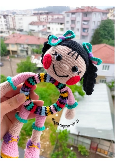 Bebek Şeklinde Rengarenk Oyuncak Kız Çıngırak Bebek Çok Renkli