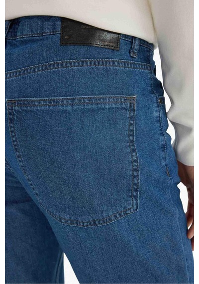 Defacto %100 Pamuk Tapered Fit Geniş Paça Jean Pantolon F8016ax25aunm34 Mavi