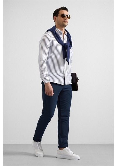 Süvari Lacivert Slim Klasik Yaka Cepsiz Casual Gömlek Gm2025500496-m09 Lacivert