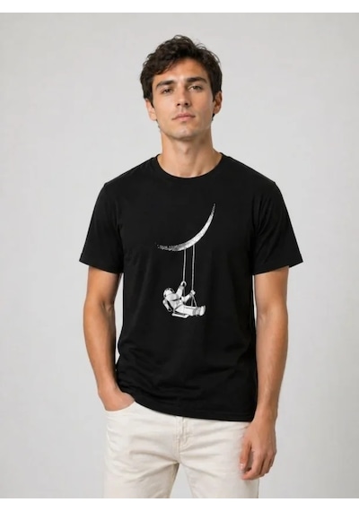Veraura Lifestyle Erkek Astronot Ay Temalı Tişört Kısa Kol Yazlık Bisiklet Yaka T-shirt - Siyah