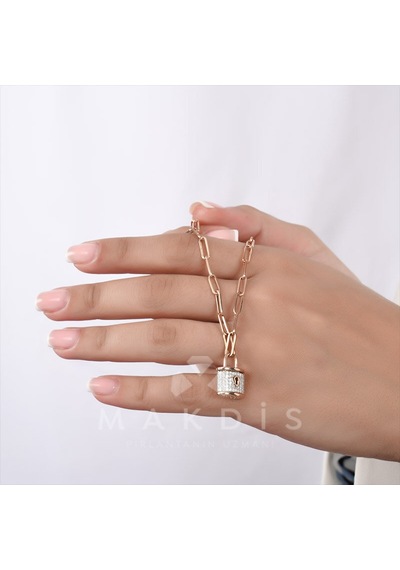 0.70 Karat Kilit Pırlanta Kolye