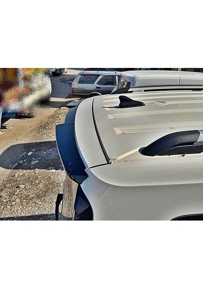 Caddy 2021 - Parlak Siyah Spoiler - Plastik