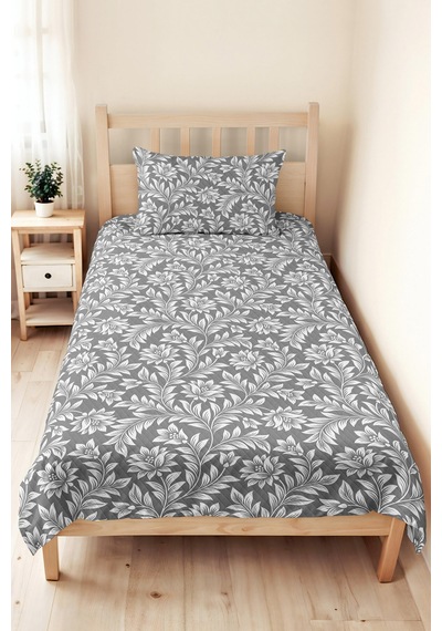 Gri Çiçekli Botanik Pike Takımı - Beyaz Geometrik Kapitone Mevsimlik Yatak Örtüsü 160x220 Cm Bulanık Kekik Rüyası