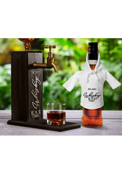 Bk Gift Kişiye Özel Kabartma İsimli Musluklu Doğal Ahşap İçki Standı Ve Beyaz İçki Şişesi Tişörtü Hediye Seti, Home Bar, Viski Çeşmesi, Ahşap İçecek Çeşmesi-10