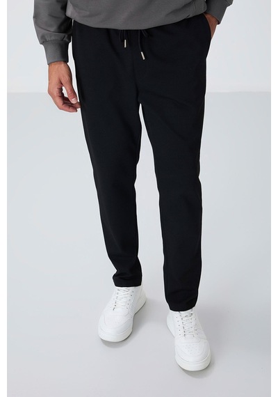 Tommy Life Siyah Yüzeyi Dokulu Standart Fit Erkek Eşofman Alt - 82155