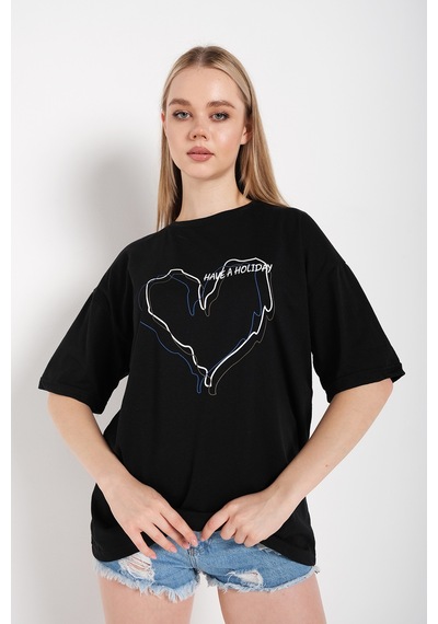 Flood Of Style Kadın Çizgili Figür Kalp Siyah T-shirt Have A Holiday Baskılı