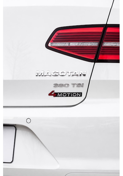4 Motion Bagaj Yazısı Siyah Beyaz 1. Kalite Şık Tasarım Arma 4 Motion Logo Arma Metal Car Akseusar İa4mcokrenk