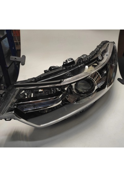 Honda Accord 2012 Yılında Çıkan Kasa Ön Far Elektrikli Motorlu Ledli Sol Oem No: 33151tl0305