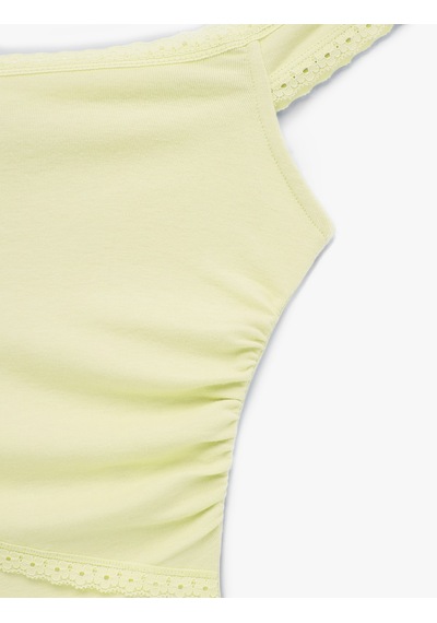 Koton Modal Karışımlı Dantel Detaylı Slim Fit Asimetrik Kolsuz Bluz Sarı 6sal30121ık