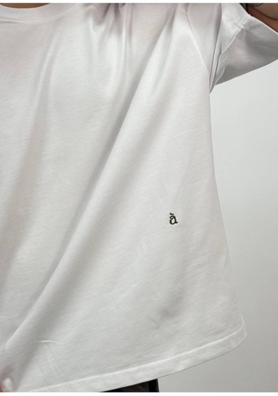 Zaee À Propos Minimal Baskılı Oversize Tişört Beyaz