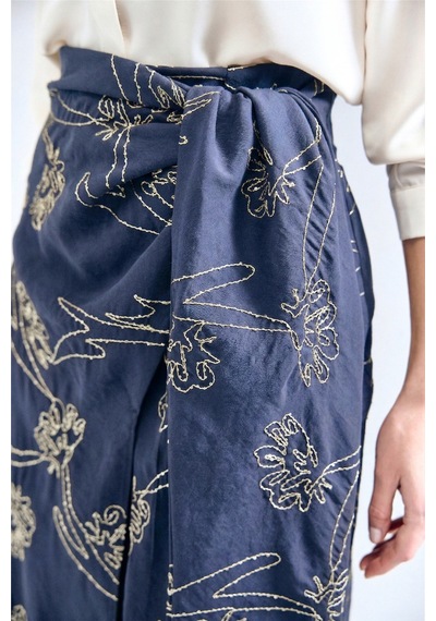 Sateen Nakış Detaylı Uzun Etek - İndigo-137329