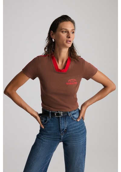 ETHIQUET ARIANWEN Kadın %100 Pamuk Dekoratif triko Yakalı Nakışlı Crop Kısa Kollu Kahverengi T-Shirt