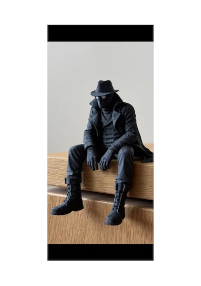 Spider Man Noir Oturan Figür 10 Cm