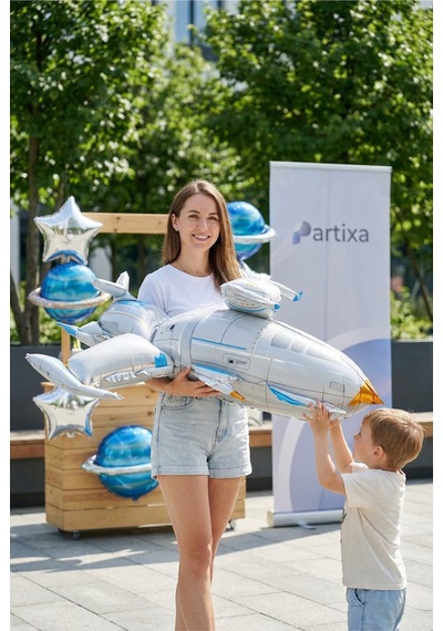 Büyük Uzay Aracı Folyo Balon 121 Cm Yıldızlar Arası Uzay Temalı Parti Süsü Çok Renkli