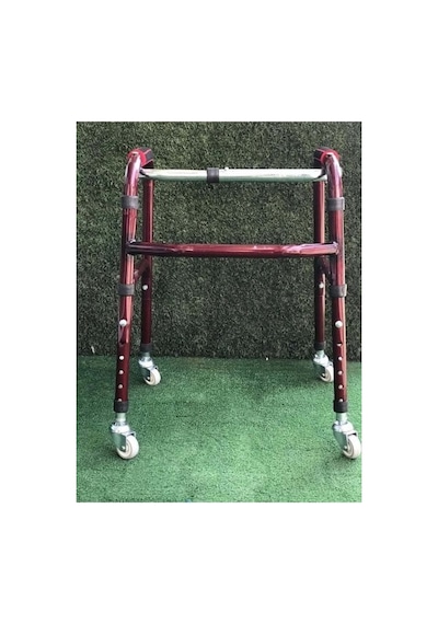 4 Tekerli Pediatrik Walker