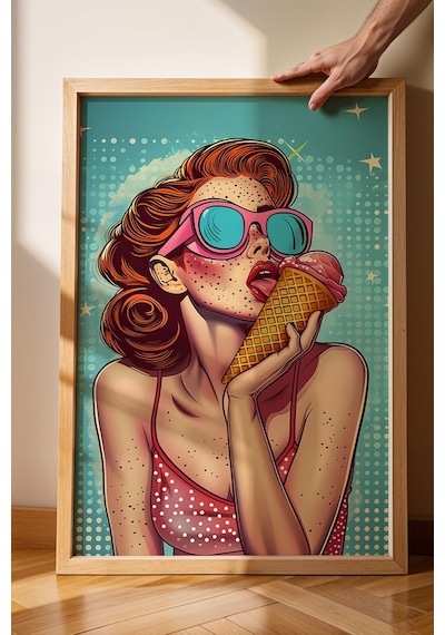 Dondurma Yiyen Kadın Çerçeveli Tablo - Pop Art Poster Tablo