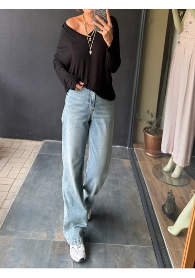 Mirve Butik V Yaka Yumoş Merserize Bluz Siyah
