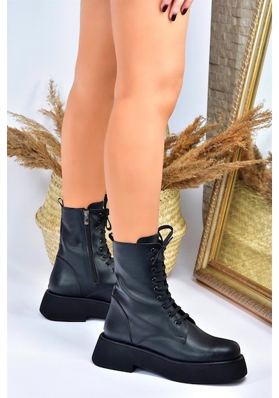 Fox Shoes Siyah Kalın Tabanlı Günlük Kadın Bot Postal L610130109