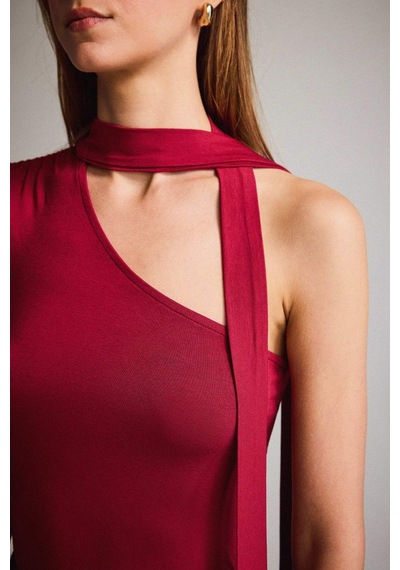 Defacto Tek Omuzlu Bağlama Detaylı Bluz G3334ax25wnbr229 Bordo