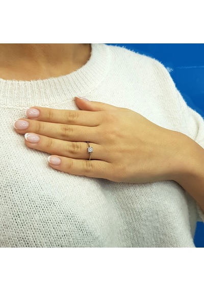 Lova 0,30 Karat Tektaş Görünümlü Pırlanta Yüzük - 1020426