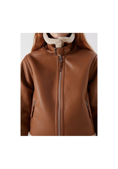 LC Waikiki Nevavm Farkıyla Xsıde Bej Suni Deri Düz Loose & Bol Kadın Deri Görünümlü Mont Bej - 930130647 Bej LC Waikiki Nevavm Farkıyla Xsıde Bej Suni Deri Düz Loose & Bol Kadın Deri Görünümlü Mont Bej - 930130647 Bej