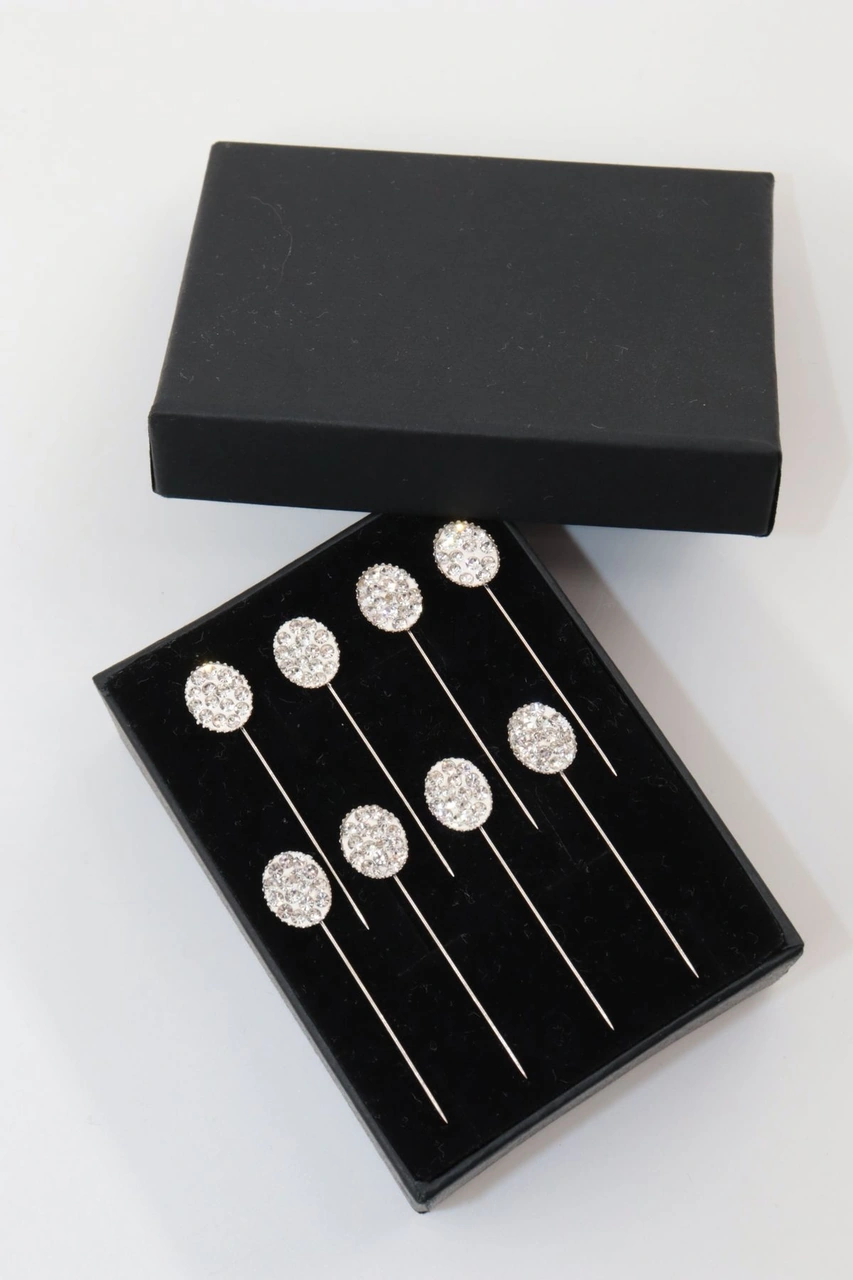 Numetal 8li Kristal Taşlı Beyaz Eşarp Iğnesi. Şal Iğnesi. Türban Iğnesi. Başörtü Iğnesi. Eşarp Ve Şal Iğnesi Gümüş Gri Numetal 8li Kristal Taşlı Beyaz Eşarp Iğnesi. Şal Iğnesi. Türban Iğnesi. Başörtü Iğnesi. Eşarp Ve Şal Iğnesi Gümüş Gri